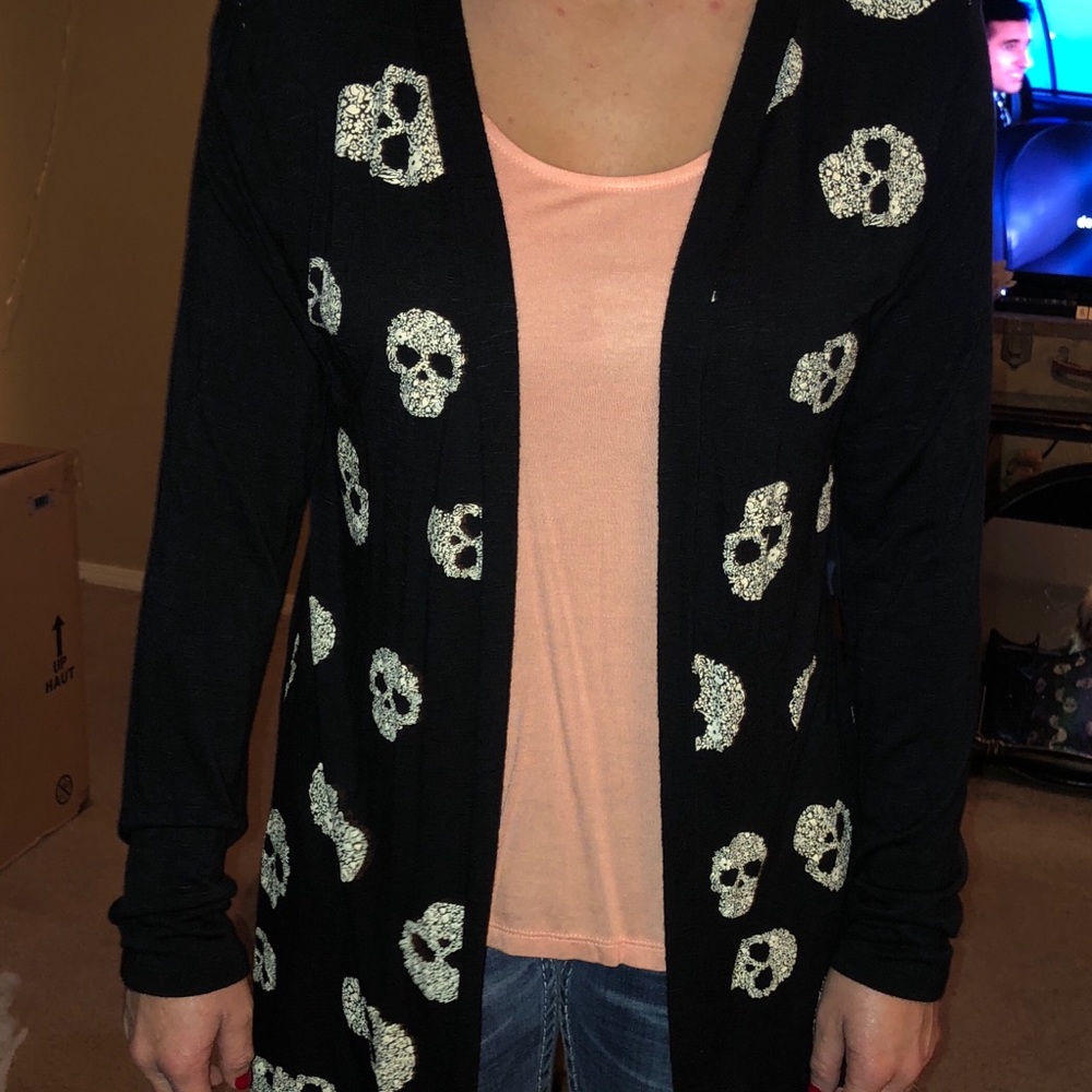 Cardigan - Picture 2 of 2